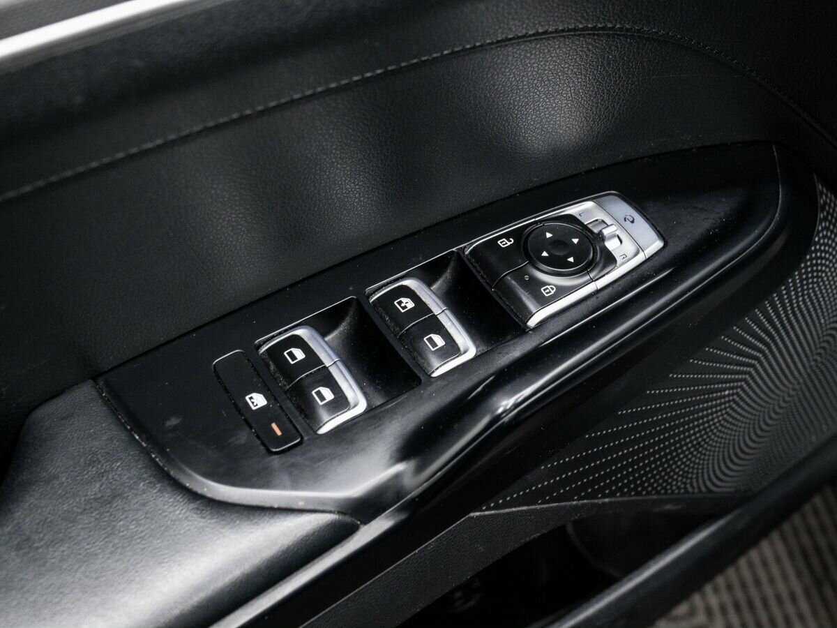 Kia K5 2021 года с пробегом. Фото: #16