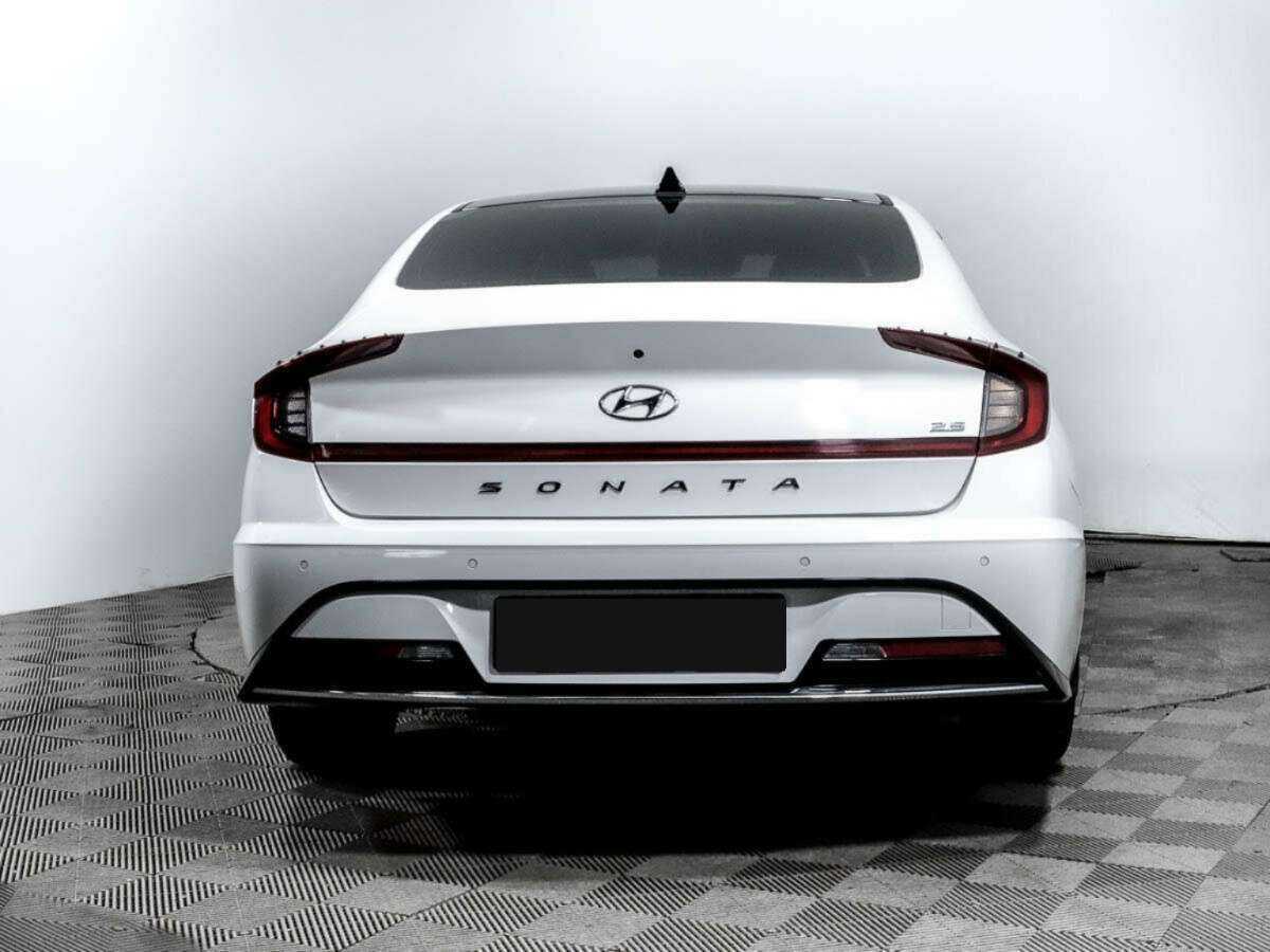 Hyundai Sonata 2021 года с пробегом. Фото: #4
