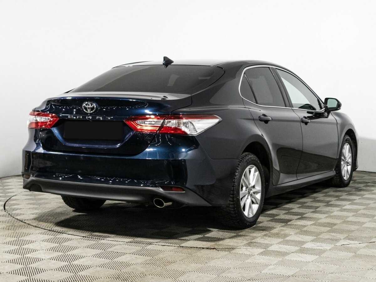 Toyota Camry 2020 года с пробегом. Фото: #4