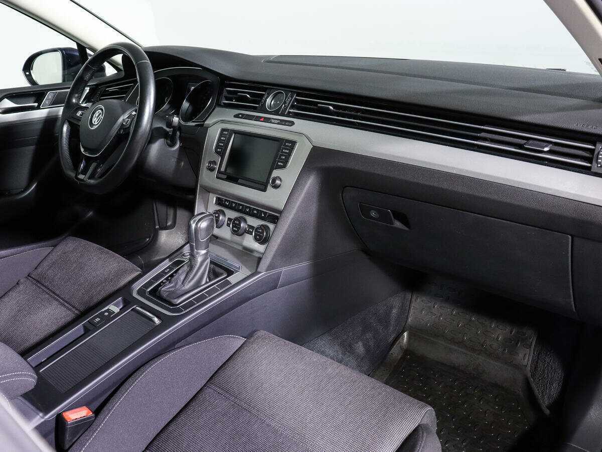 Volkswagen Passat 2016 года с пробегом. Фото: #7