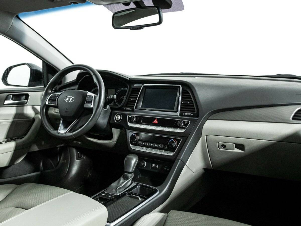 Hyundai Sonata 2018 года с пробегом. Фото: #8
