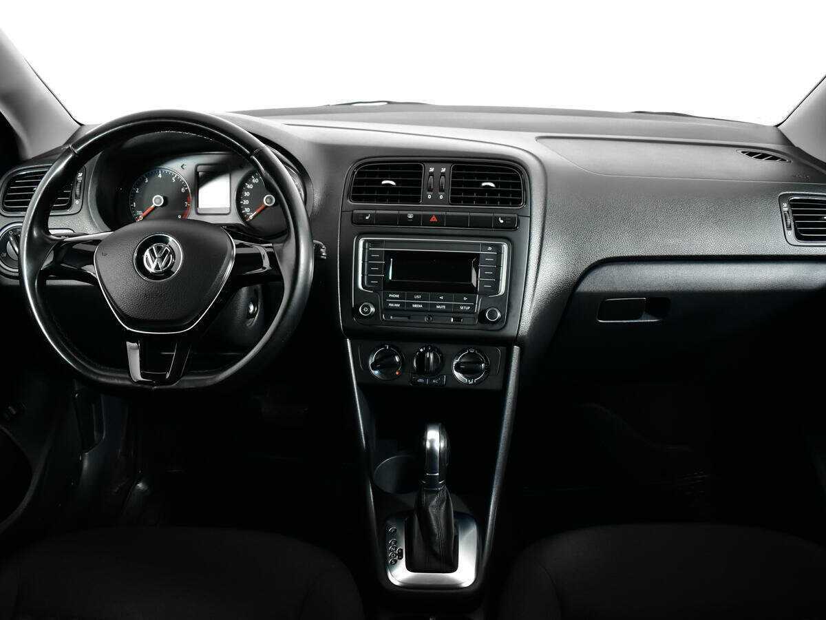 Volkswagen Polo 2015 года с пробегом. Фото: #7