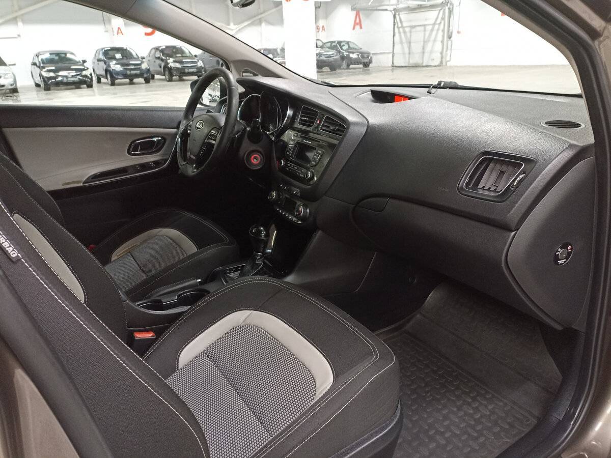 Kia Ceed 2013 года с пробегом. Фото: #10