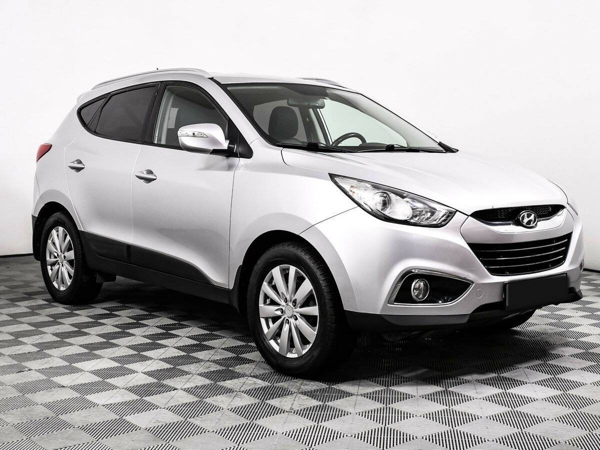 Hyundai ix35 2012 года с пробегом. Фото: #2
