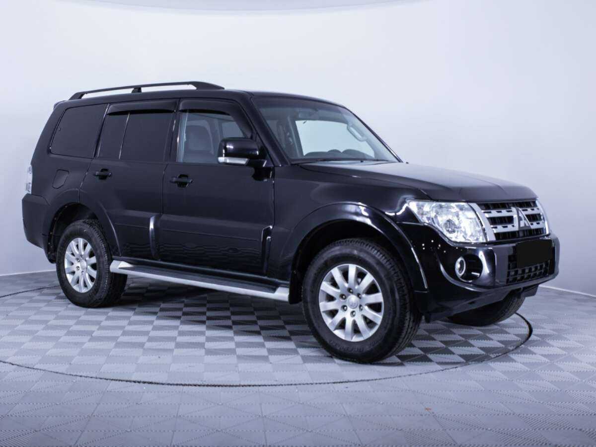 Mitsubishi Pajero 2012 года с пробегом. Фото: #2