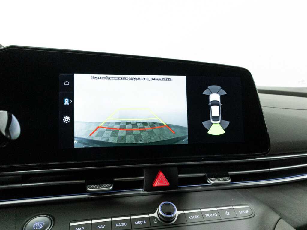 Hyundai Elantra 2021 года с пробегом. Фото: #18