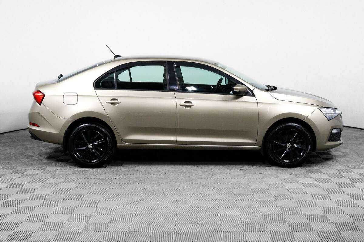 Skoda Rapid 2020 года с пробегом. Фото: #3