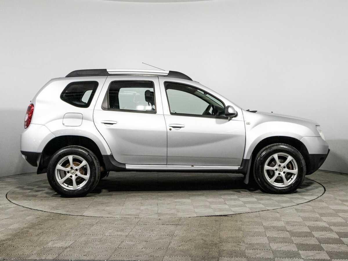 Renault Duster 2013 года с пробегом. Фото: #3