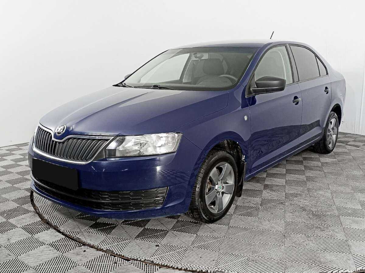 Skoda Rapid 2016 года с пробегом. Посмотреть фото