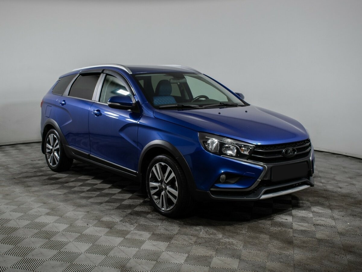 Lada (ВАЗ) Vesta 2021 года с пробегом. Фото: #2