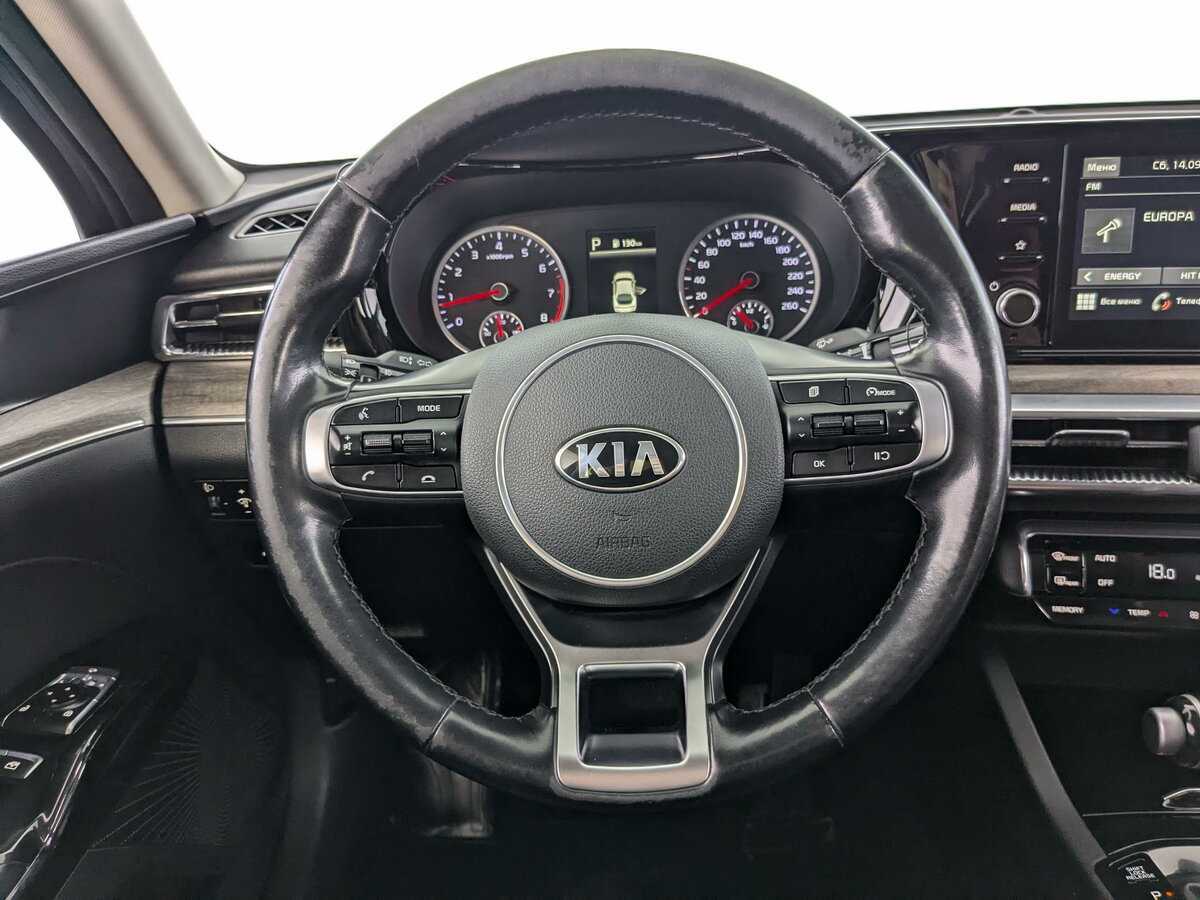 Kia K5 2020 года с пробегом. Фото: #17