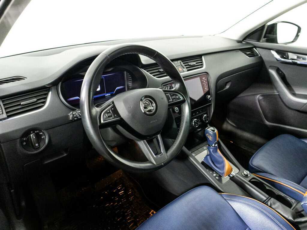 Skoda Octavia 2019 года с пробегом. Фото: #10