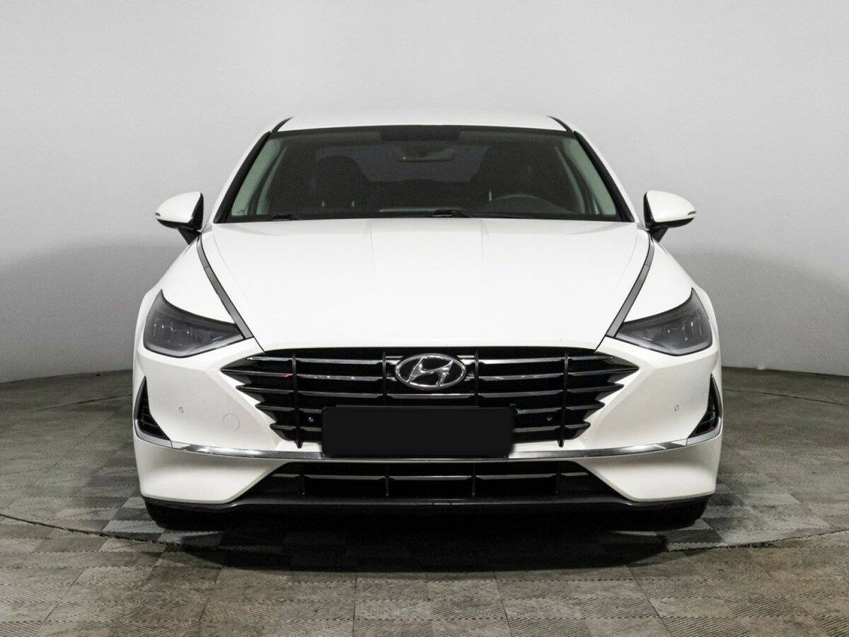 Hyundai Sonata 2021 года с пробегом. Фото: #2
