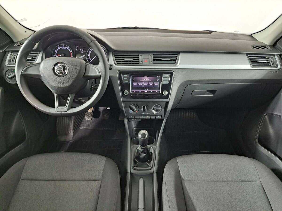 Skoda Rapid 2018 года с пробегом. Фото: #11