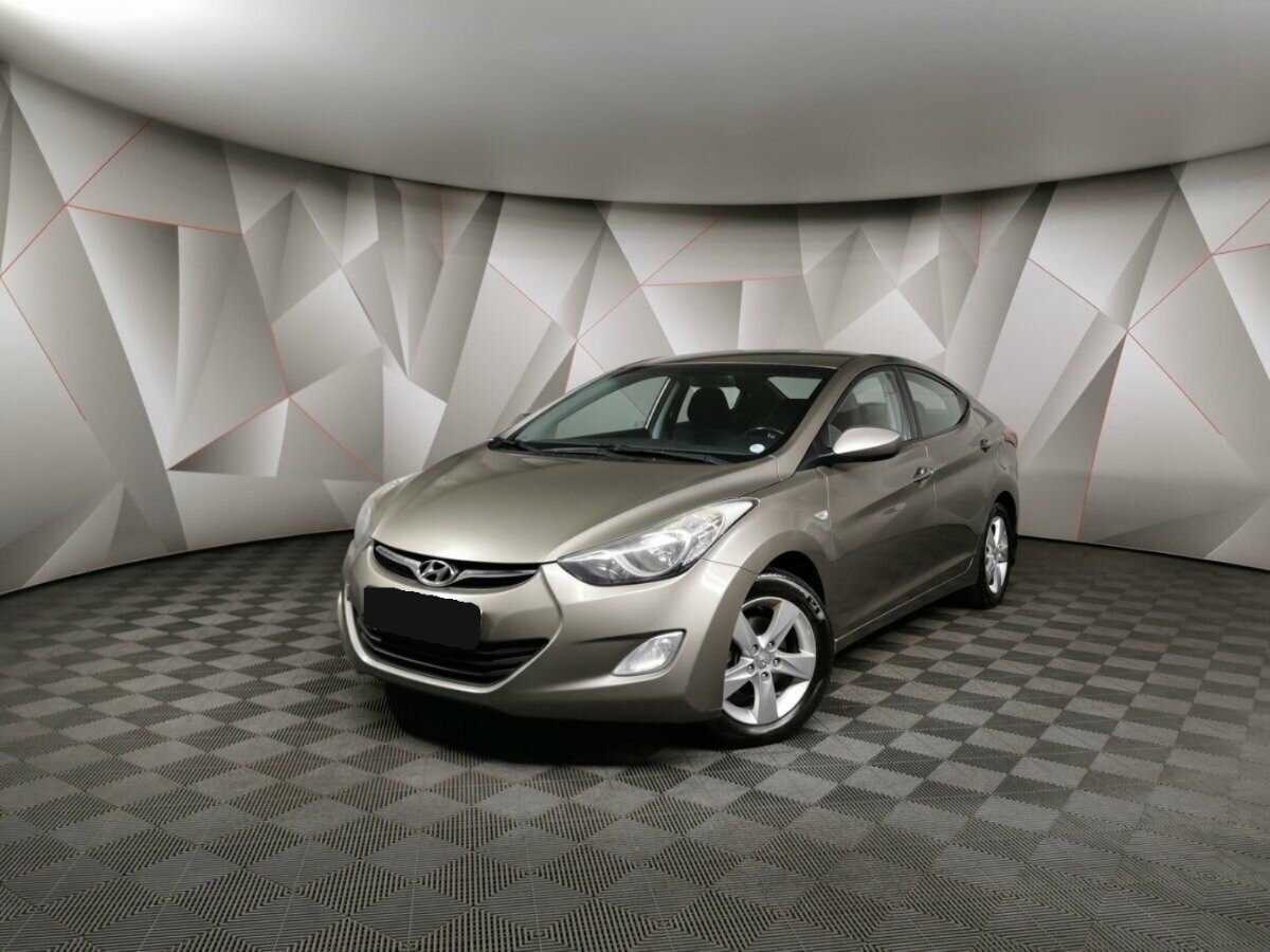 Hyundai Elantra 2012 года с пробегом. Фото: #0