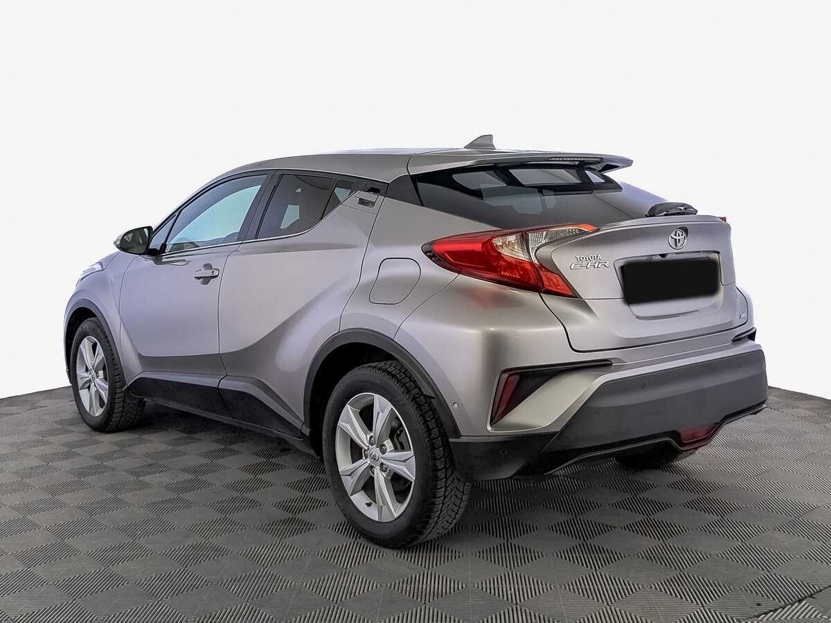 Toyota C-HR 2017 года с пробегом. Фото: #6