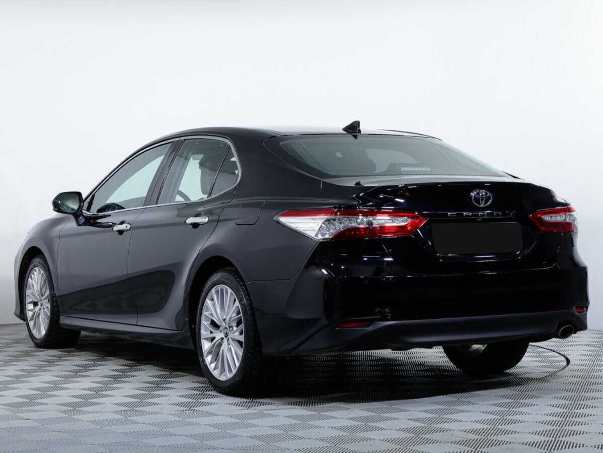 Toyota Camry 2019 года с пробегом. Фото: #6