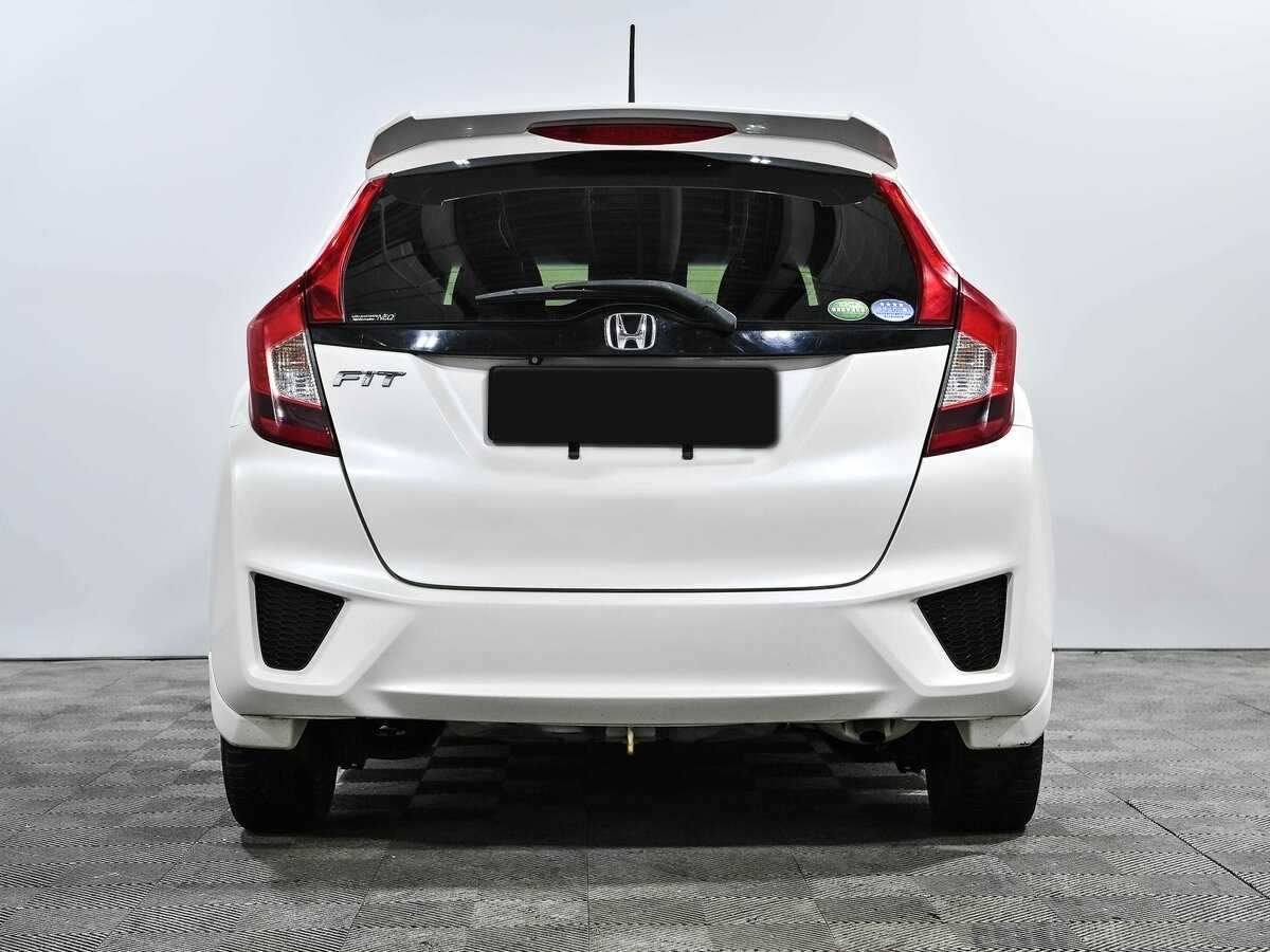 Honda Fit 2016 года с пробегом. Фото: #3