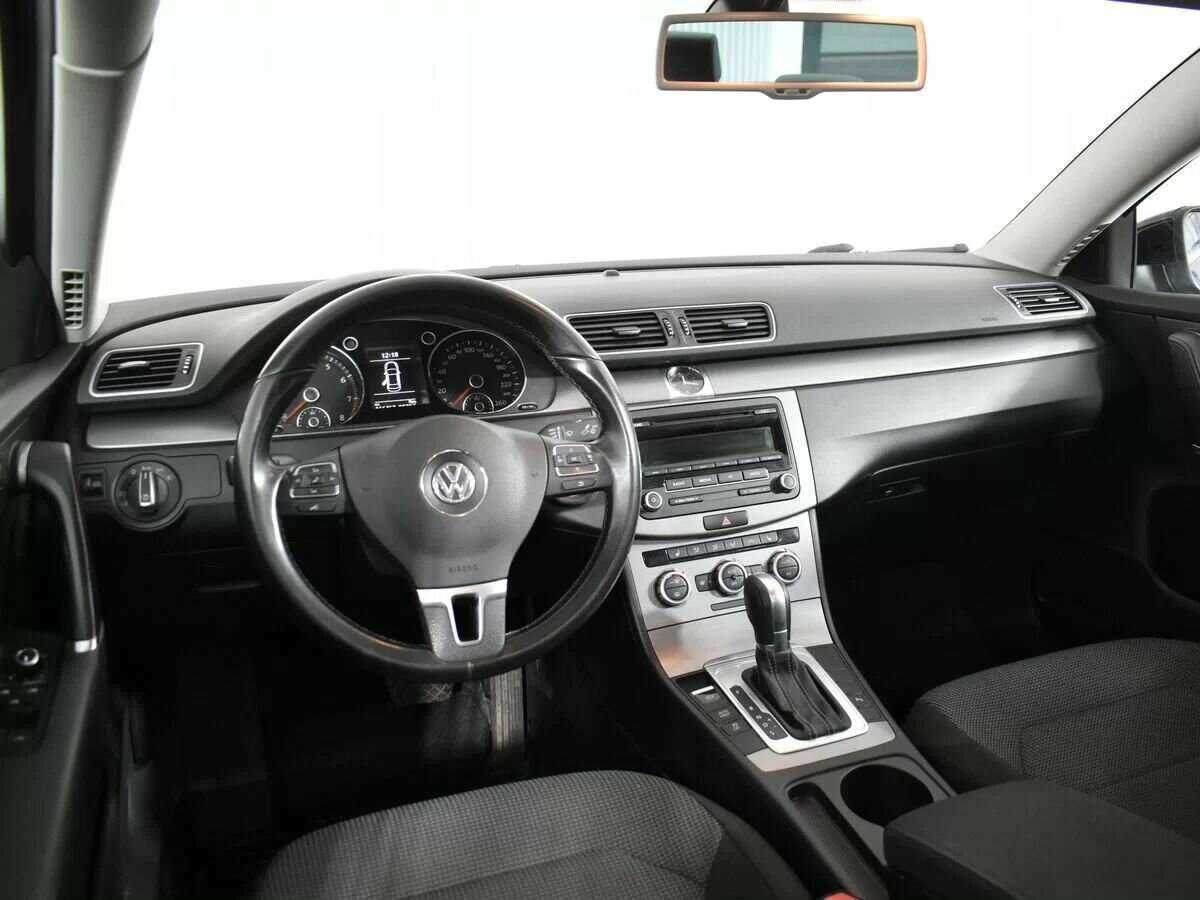 Volkswagen Passat 2014 года с пробегом. Фото: #13