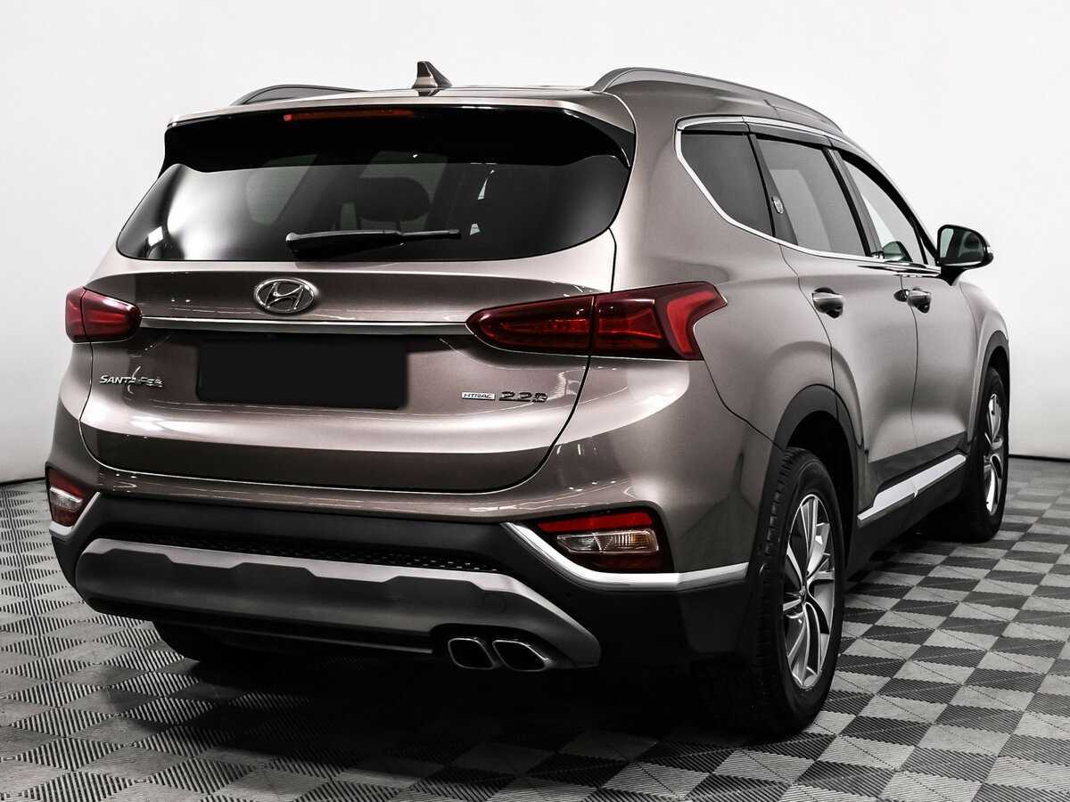 Hyundai Santa Fe 2018 года с пробегом. Фото: #4
