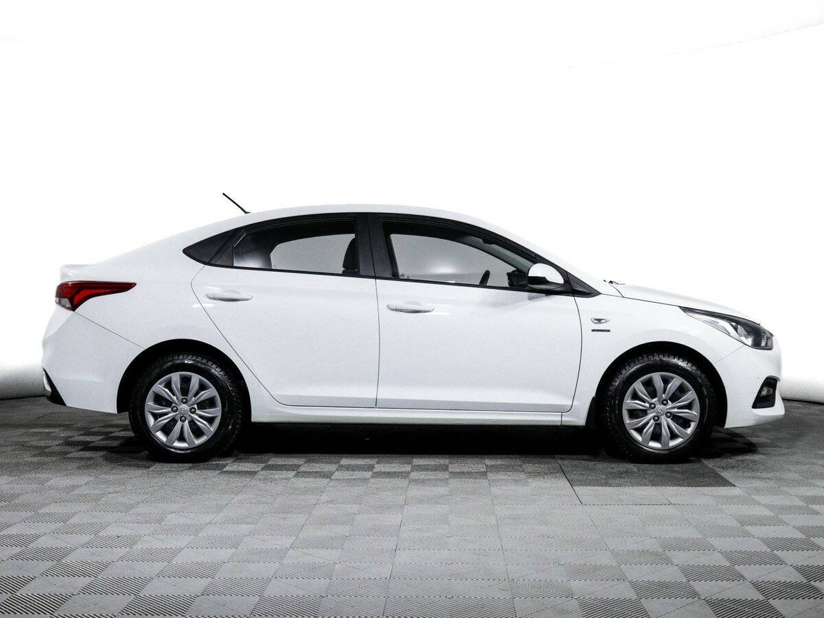 Hyundai Solaris 2019 года с пробегом. Фото: #3