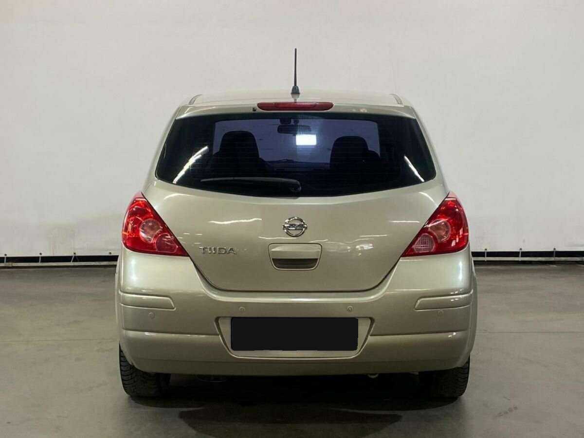 Nissan Tiida 2013 года с пробегом. Фото: #5
