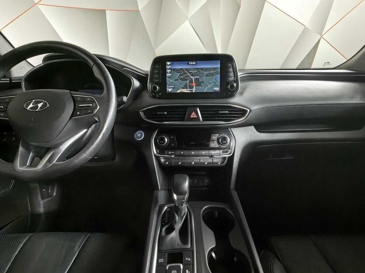 Hyundai Santa Fe 2019 года с пробегом. Фото: #10