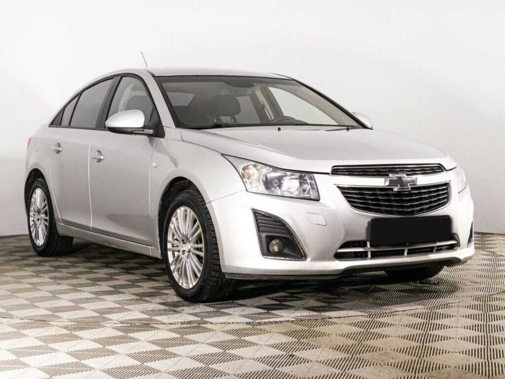 Chevrolet Cruze 2012 года с пробегом. Фото: #2