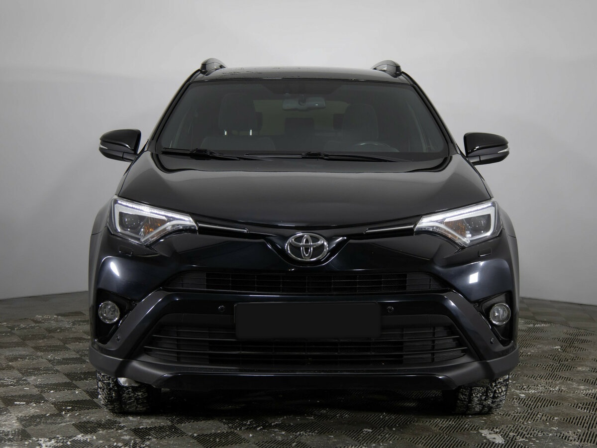Toyota RAV4 2019 года с пробегом. Фото: #1