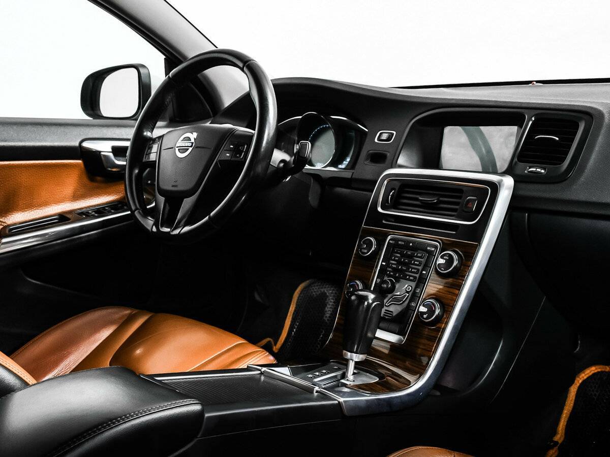 Volvo S60 2012 года с пробегом. Фото: #8