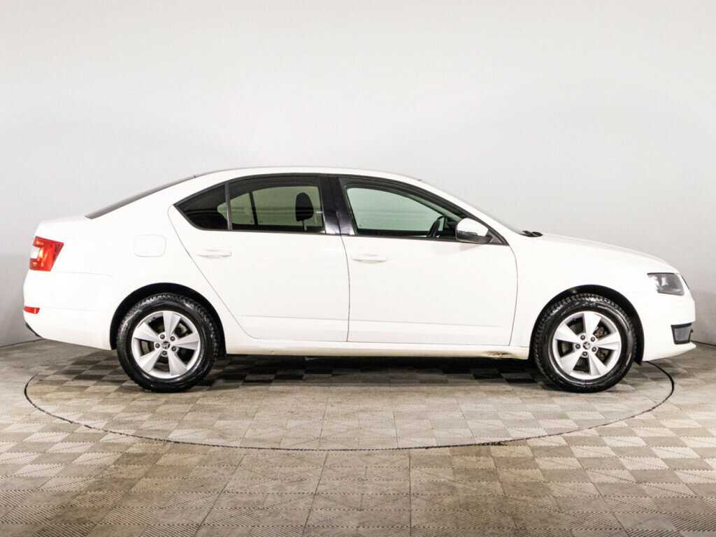 Skoda Octavia 2014 года с пробегом. Фото: #3