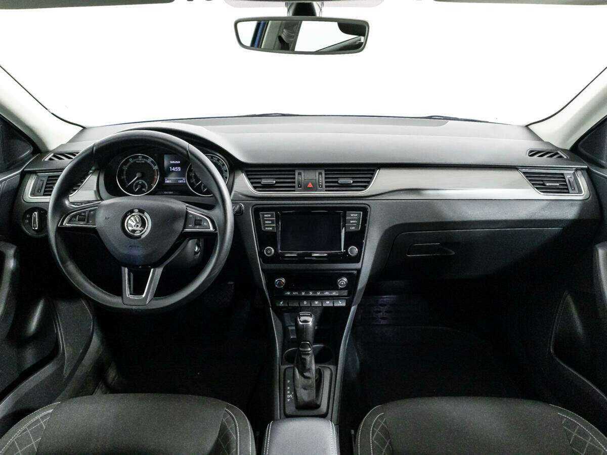 Skoda Rapid 2019 года с пробегом. Фото: #12