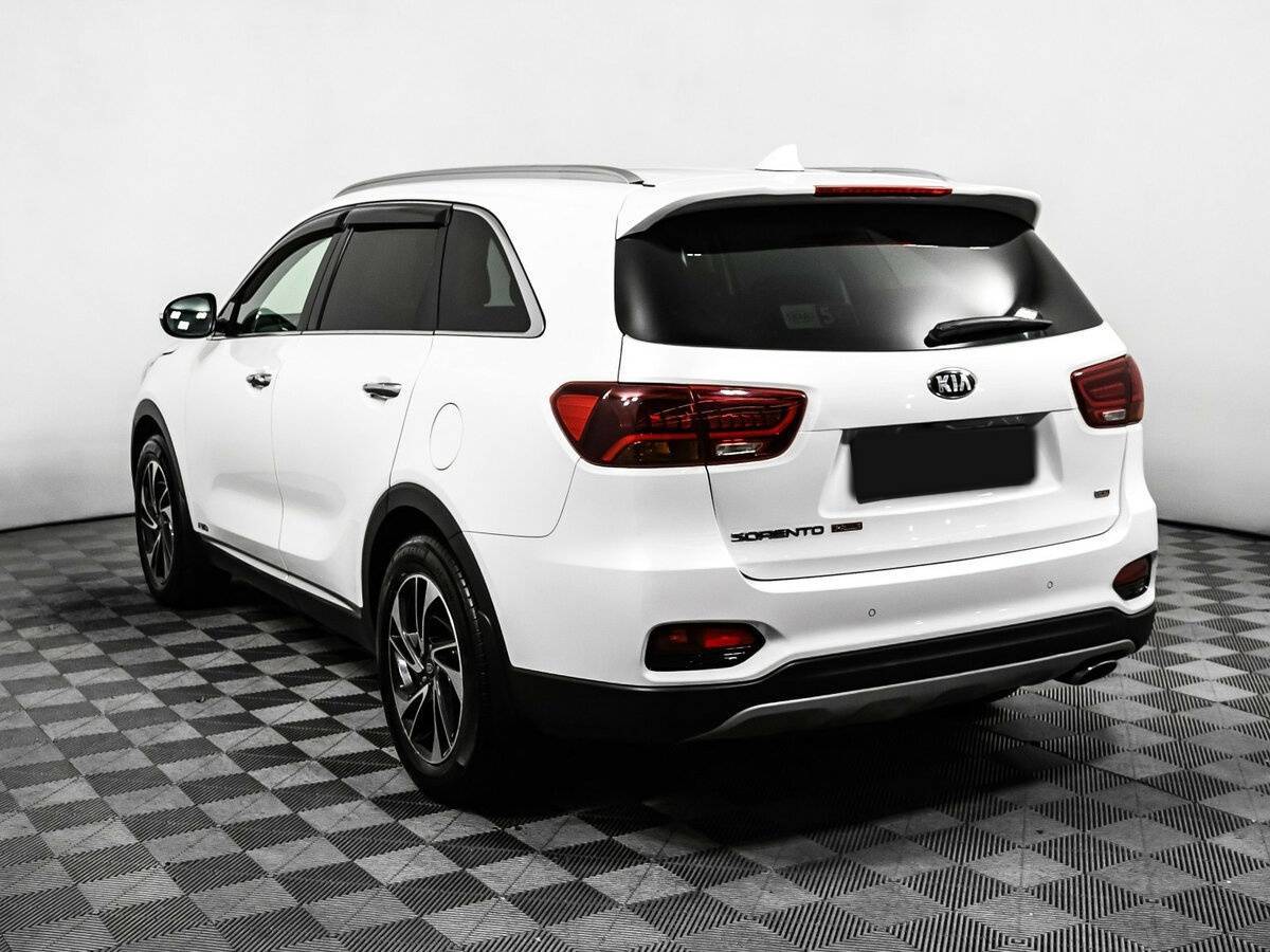 Kia Sorento 2018 года с пробегом. Фото: #6