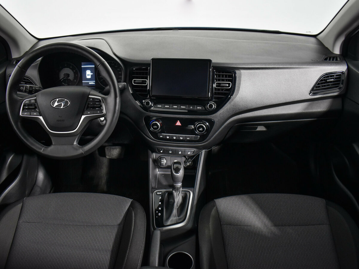 Hyundai Solaris 2022 года с пробегом. Фото: #12