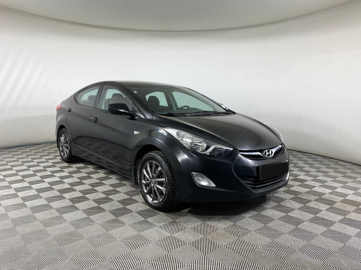 Hyundai Elantra 2012 года с пробегом. Фото: #2