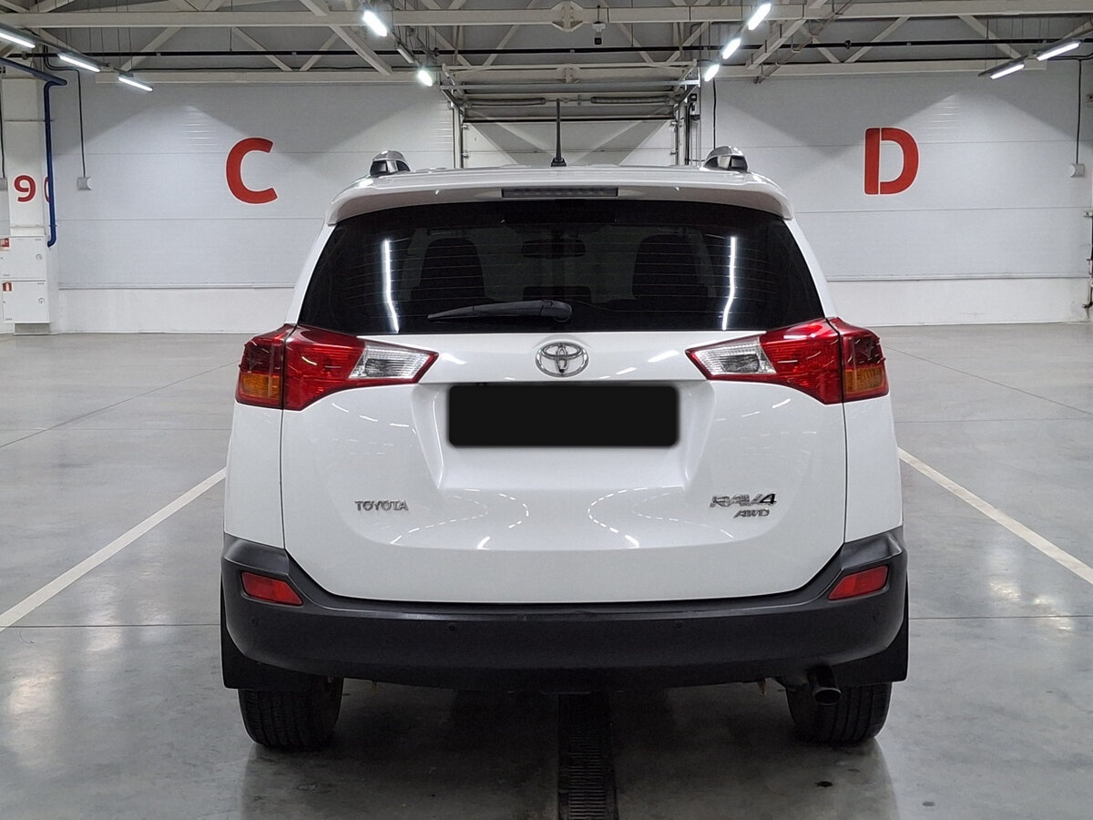 Toyota RAV4 2014 года с пробегом. Фото: #5