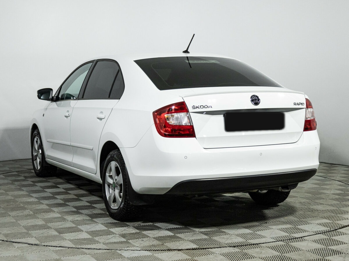 Skoda Rapid 2016 года с пробегом. Фото: #6