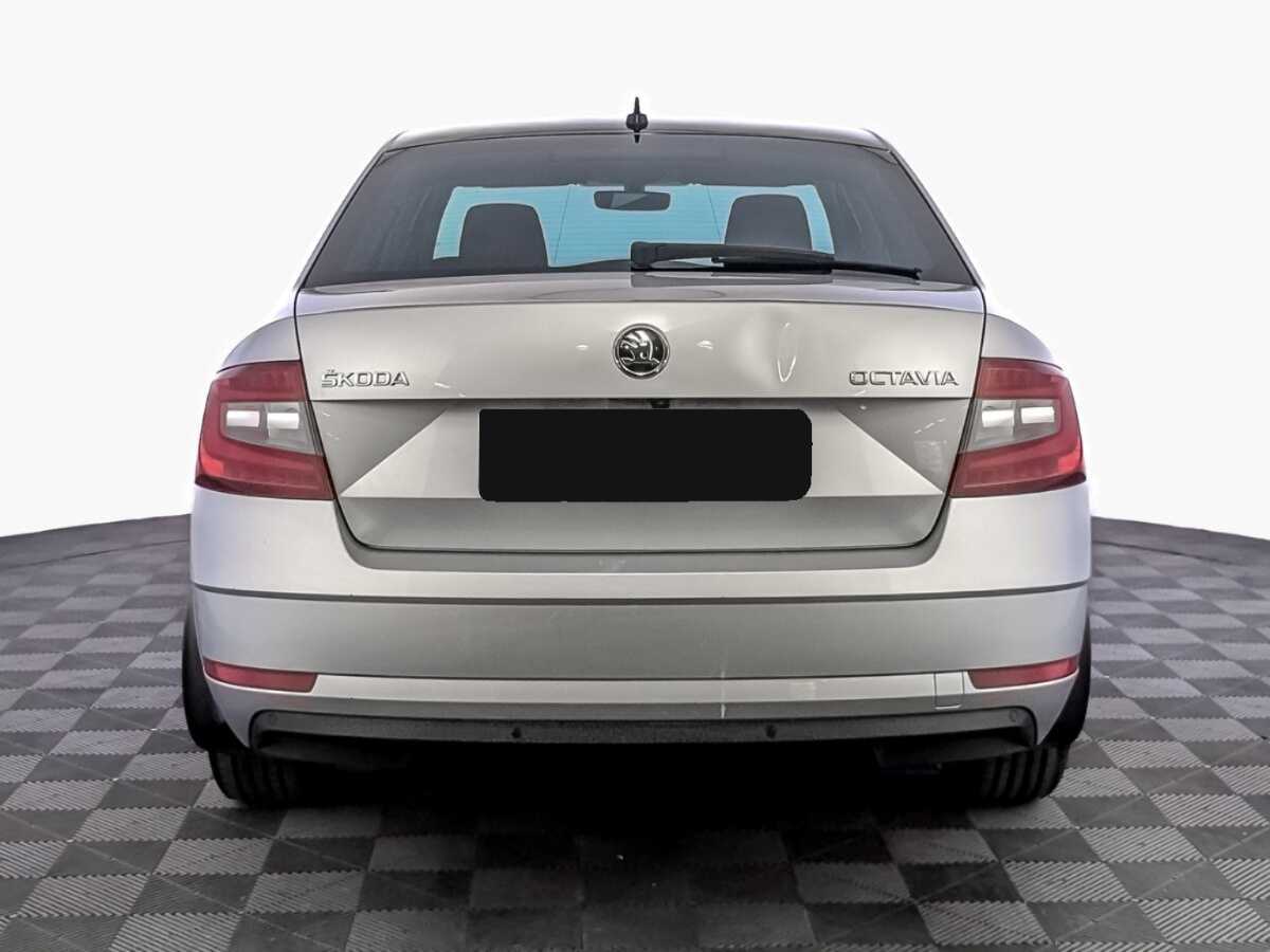 Skoda Octavia 2018 года с пробегом. Фото: #5