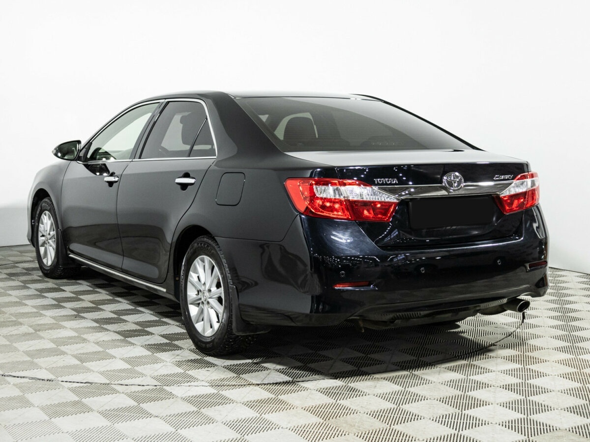 Toyota Camry 2012 года с пробегом. Фото: #6