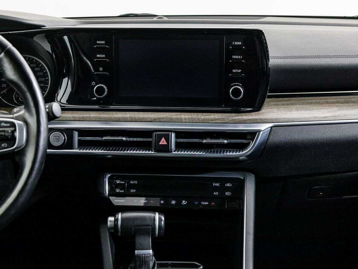 Kia K5 2020 года с пробегом. Фото: #12