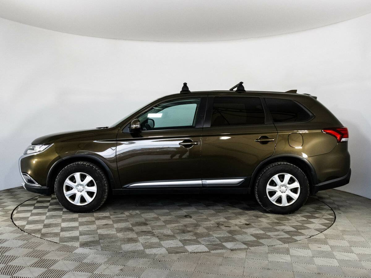 Mitsubishi Outlander 2018 года с пробегом. Фото: #7