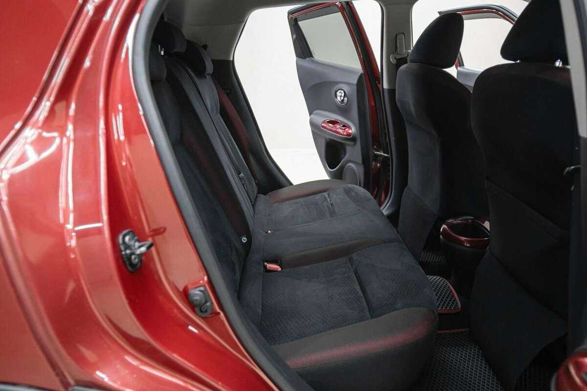 Nissan Juke 2012 года с пробегом. Фото: #13