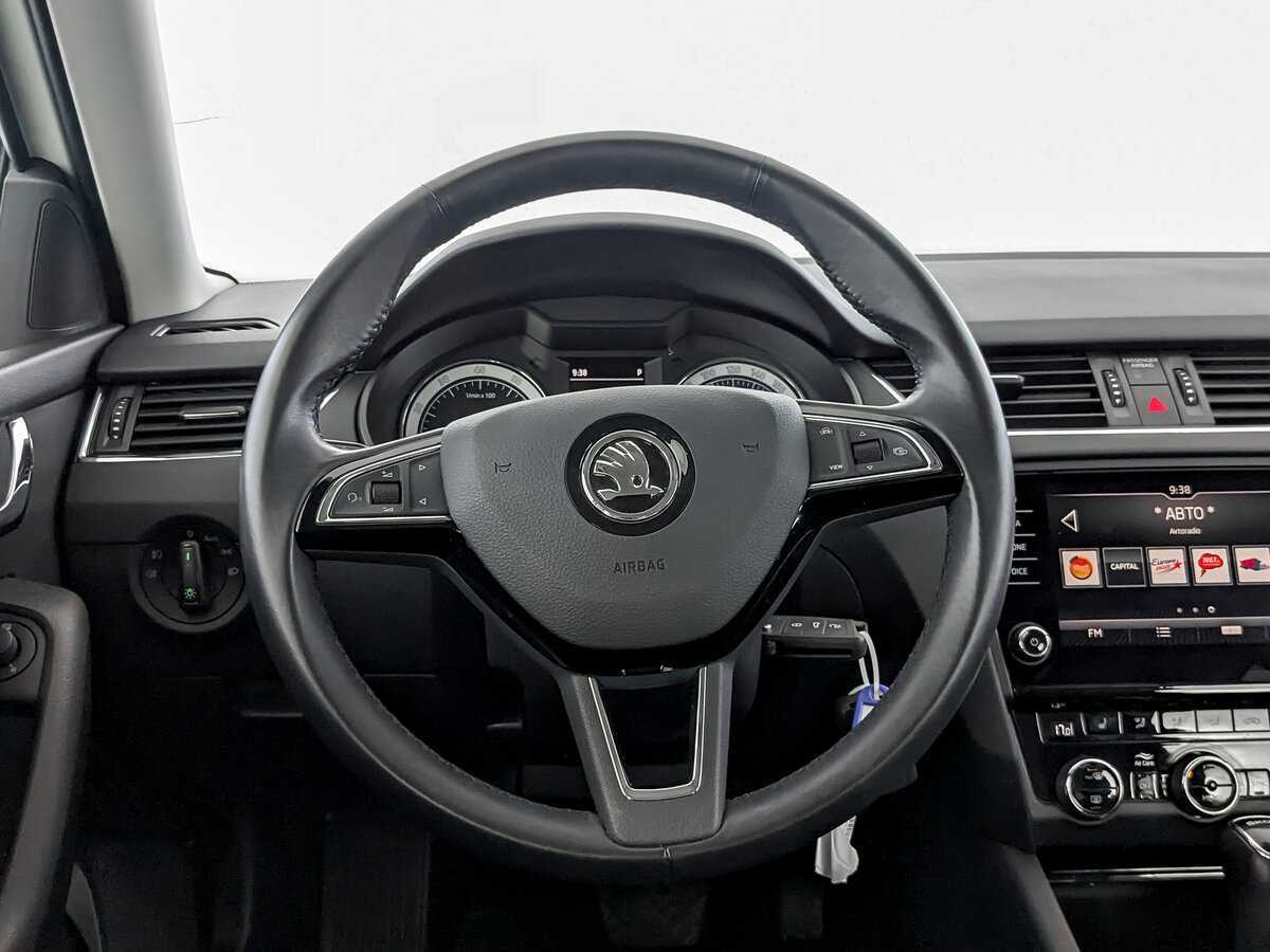 Skoda Octavia 2019 года с пробегом. Фото: #16