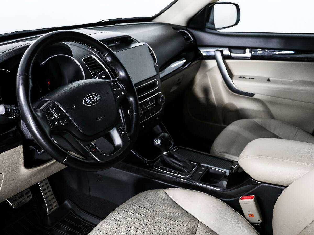 Kia Sorento 2013 года с пробегом. Фото: #8