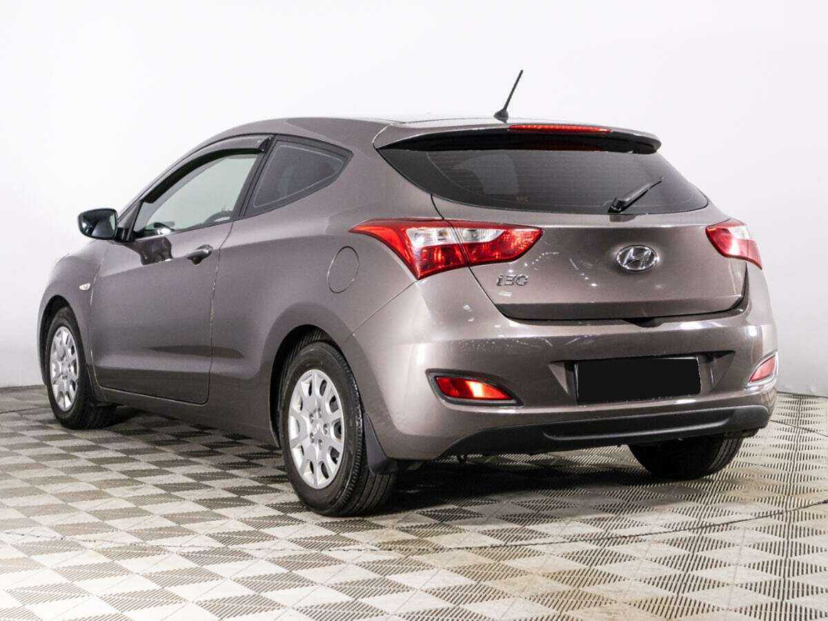 Hyundai i30 2013 года с пробегом. Фото: #6