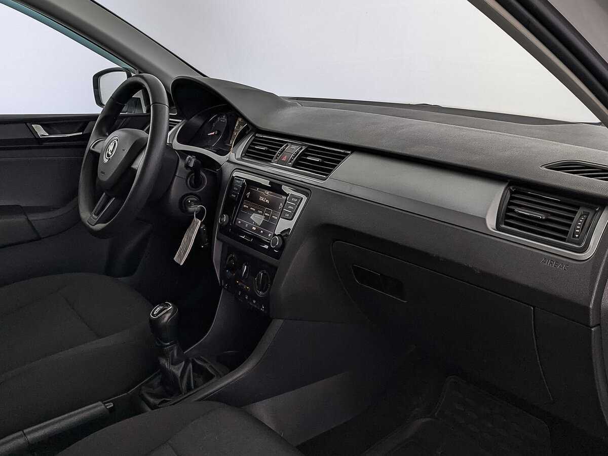 Skoda Rapid 2019 года с пробегом. Фото: #12