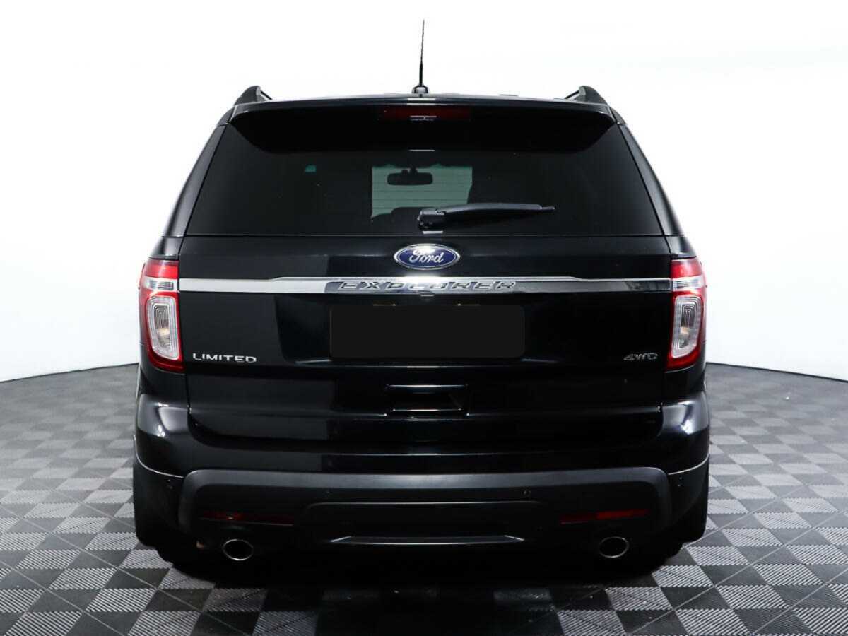 Ford Explorer 2015 года с пробегом. Фото: #5