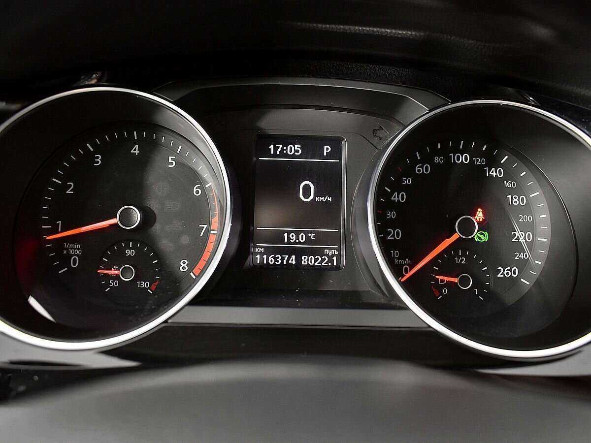 Volkswagen Jetta 2017 года с пробегом. Фото: #10