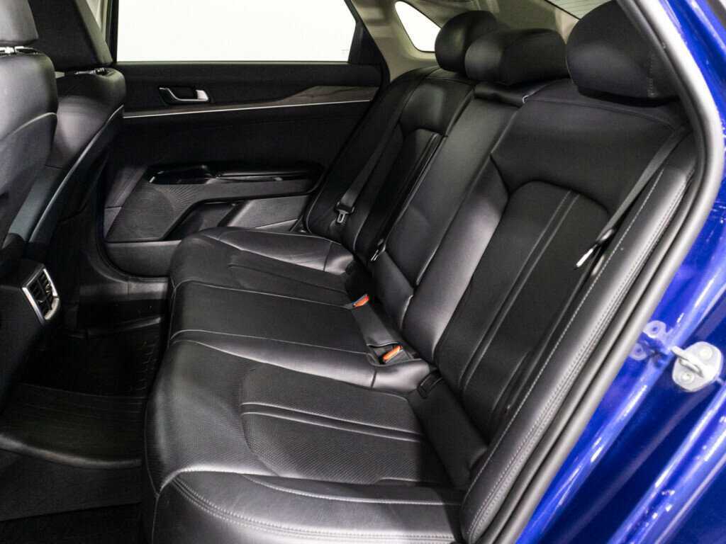 Kia K5 2021 года с пробегом. Фото: #9