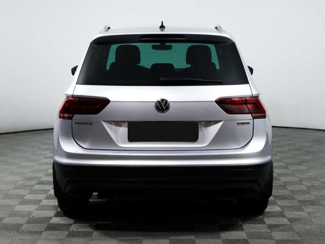 Volkswagen Tiguan 2018 года с пробегом. Фото: #5